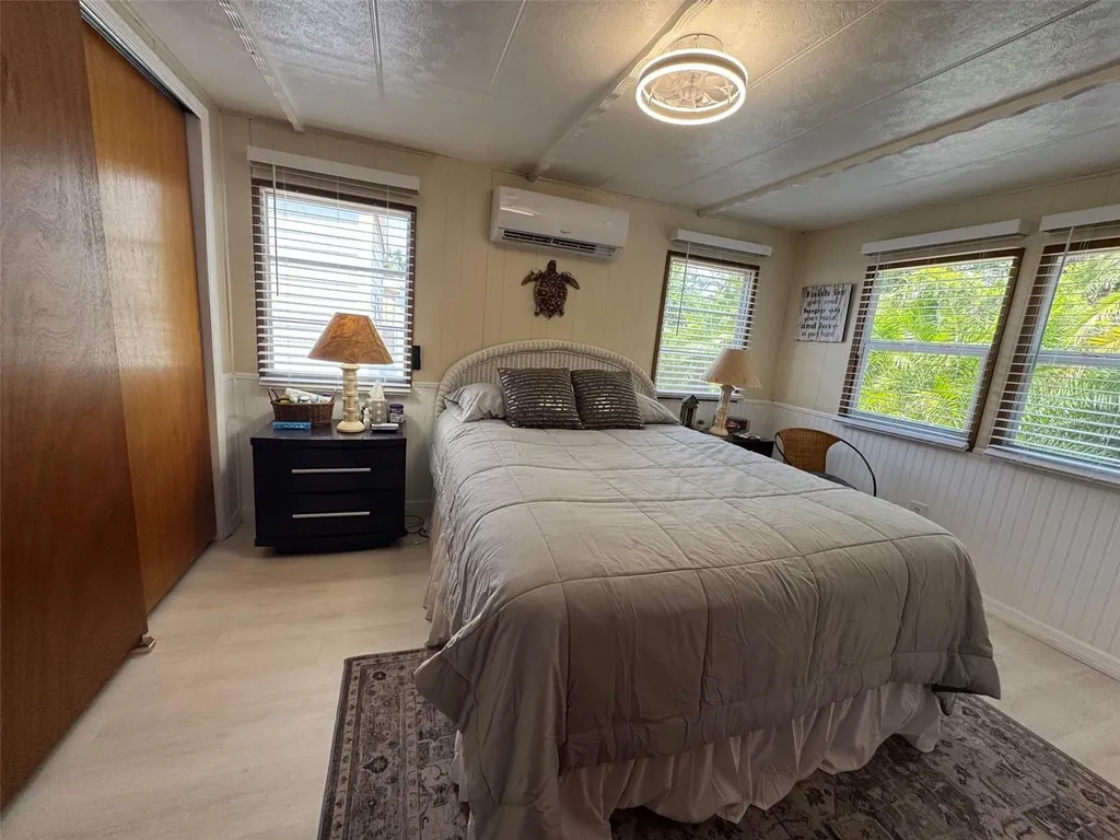 605 Michigan Boulevard Dunedin FL 34698