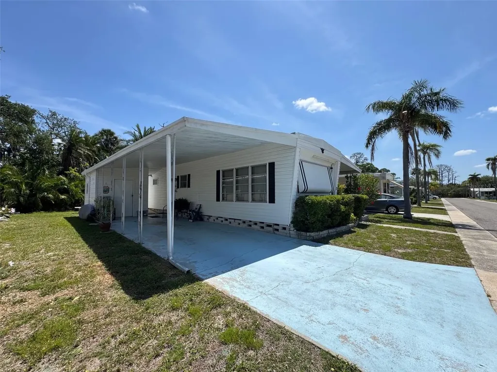 605 Michigan Boulevard Dunedin FL 34698