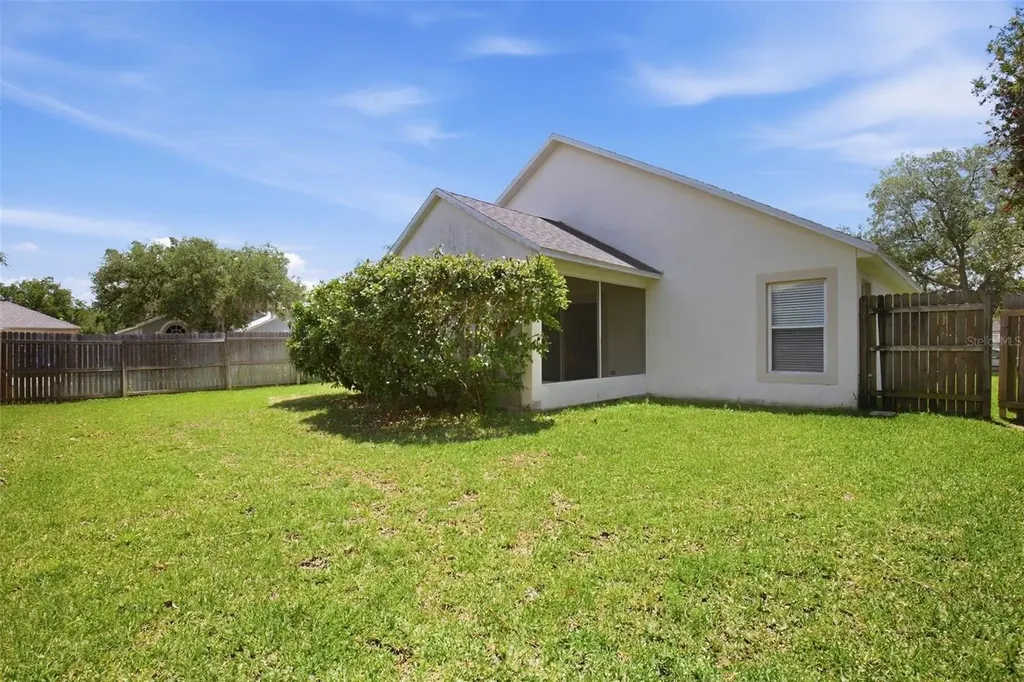1353 Crimson Clover Lane Wesley Chapel FL 33543