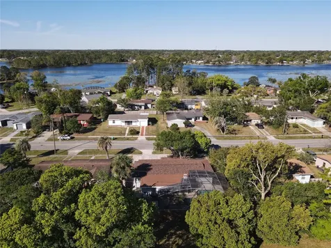 1085 Whitewood Drive Deltona FL 32725