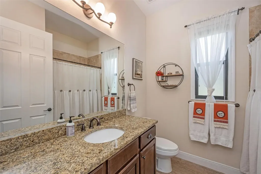 1051 145th Street Circle NE Bradenton FL 34212