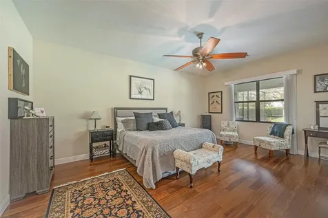 1051 145th Street Circle NE Bradenton FL 34212