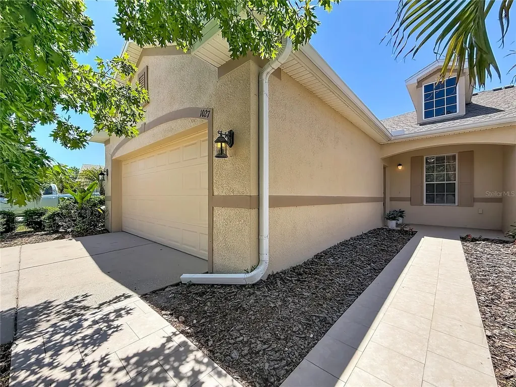 1027 Orca Court Holiday FL 34691