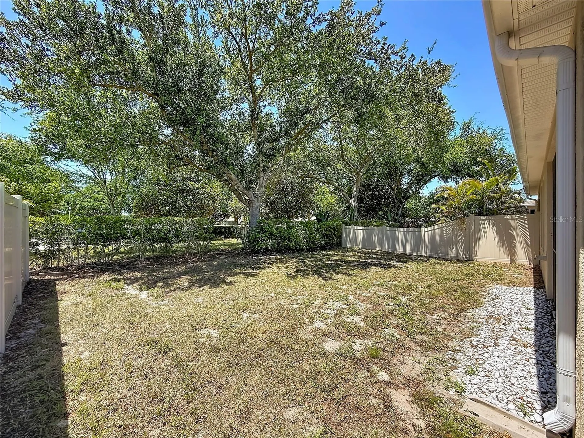 1027 Orca Court Holiday FL 34691