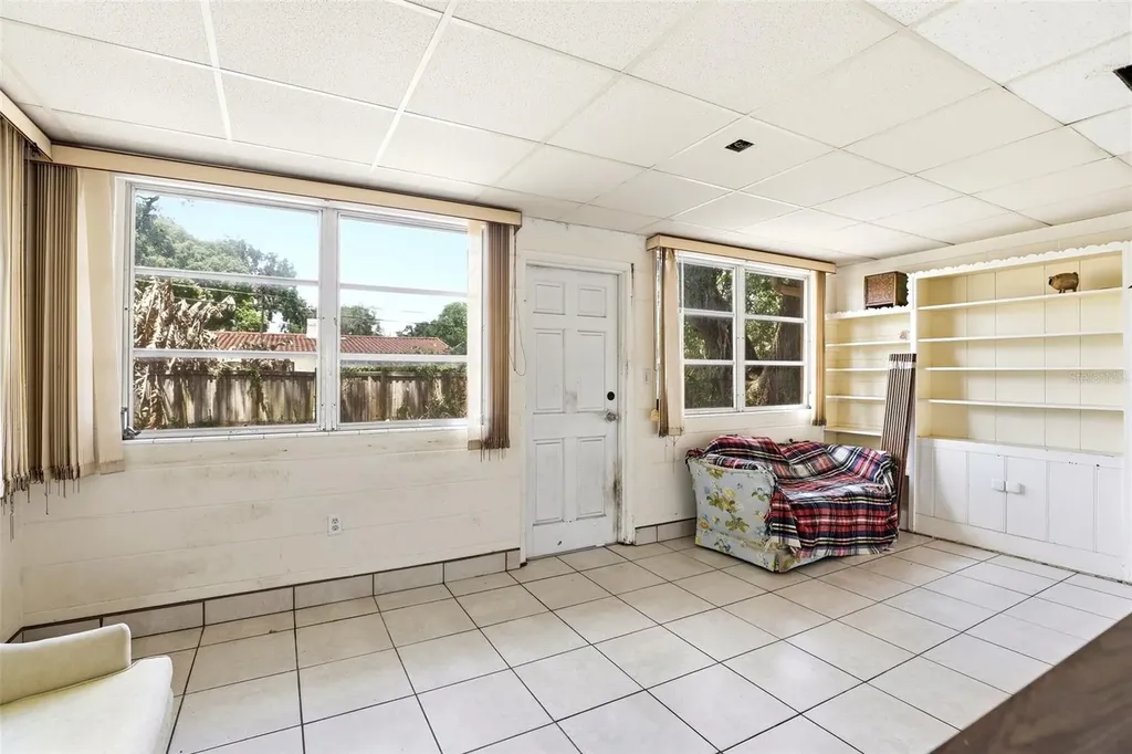 1421 Fairview Street Orlando FL 32804