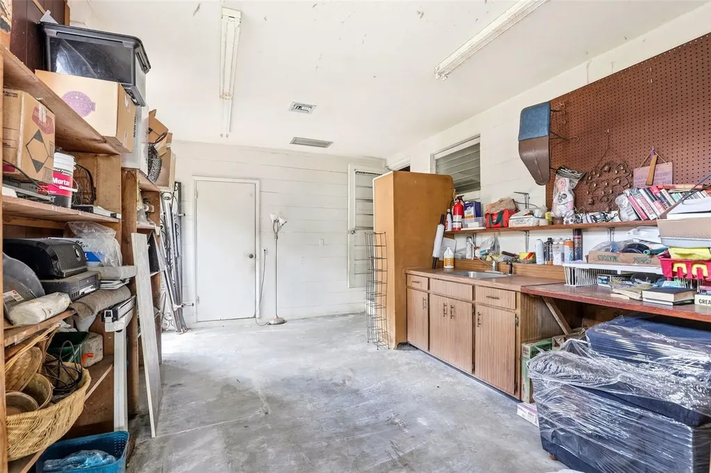 1421 Fairview Street Orlando FL 32804