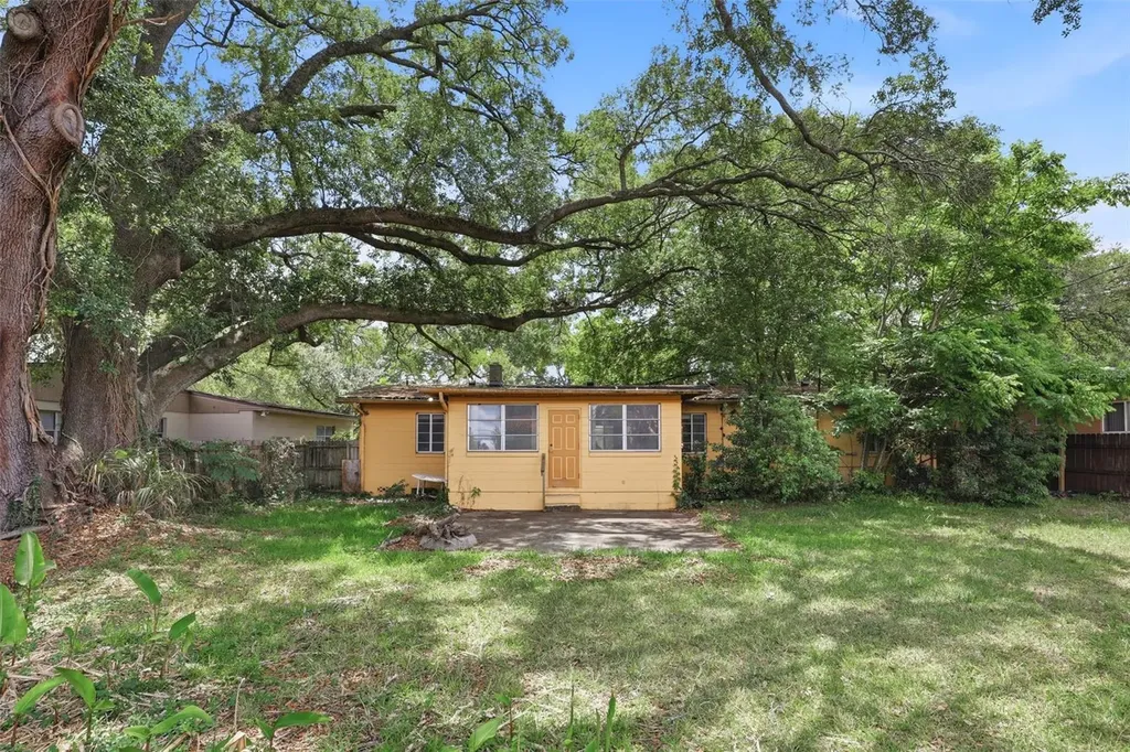 1421 Fairview Street Orlando FL 32804