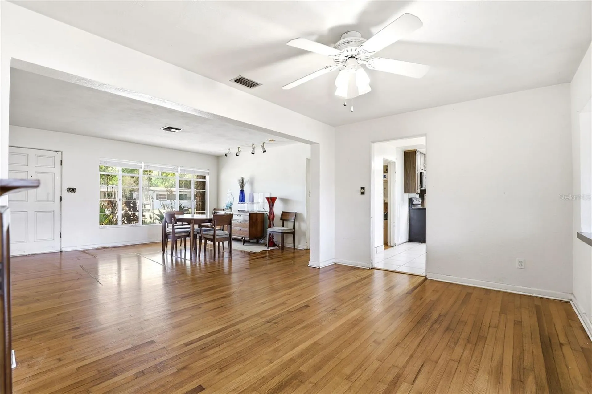 1421 Fairview Street Orlando FL 32804
