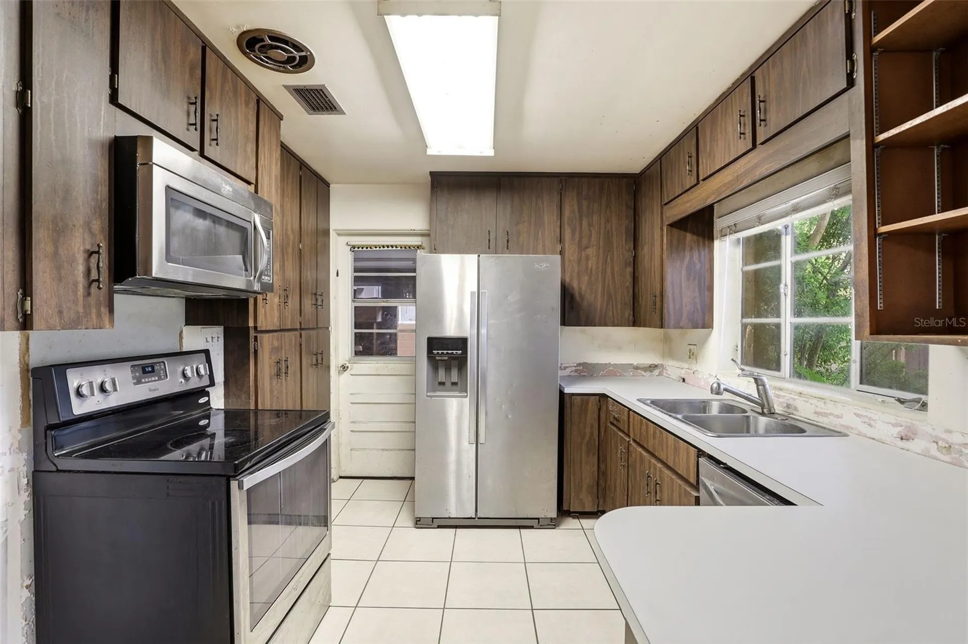1421 Fairview Street Orlando FL 32804