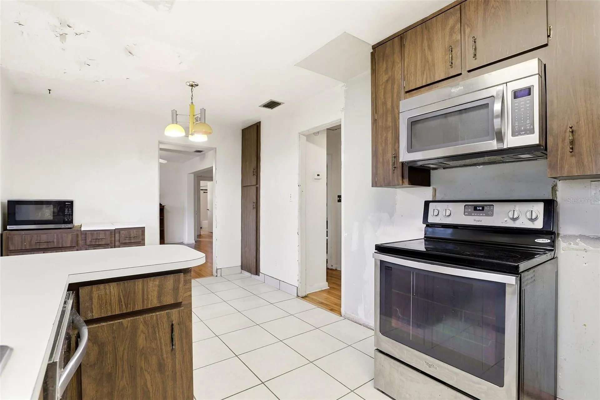 1421 Fairview Street Orlando FL 32804
