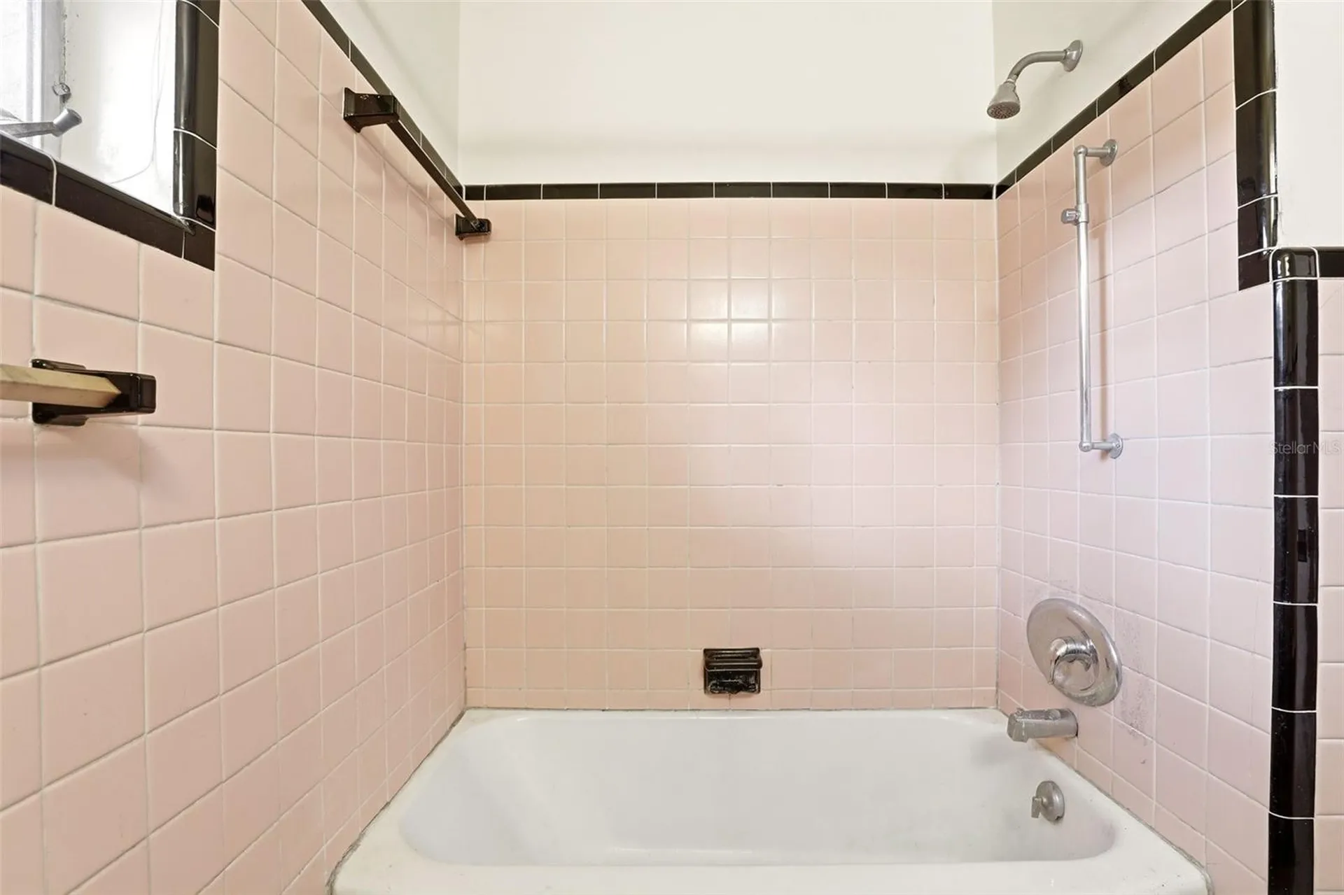 1421 Fairview Street Orlando FL 32804