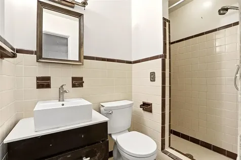 1421 Fairview Street Orlando FL 32804