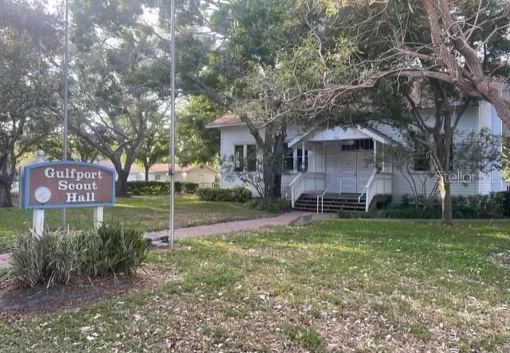 5020 27th Avenue S Gulfport FL 33707