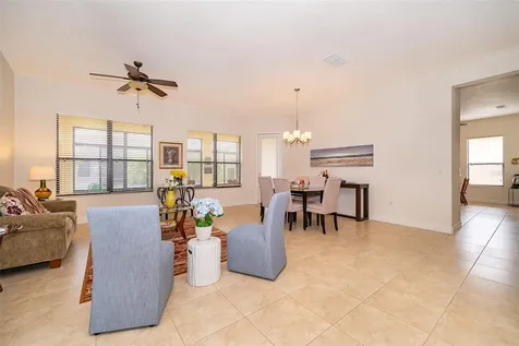 730 Villa Park Road Poinciana FL 34759