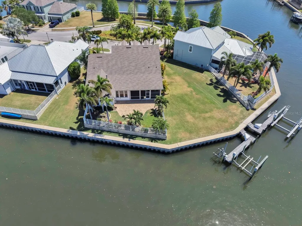 5704 Sea Trout Place Apollo Beach FL 33572