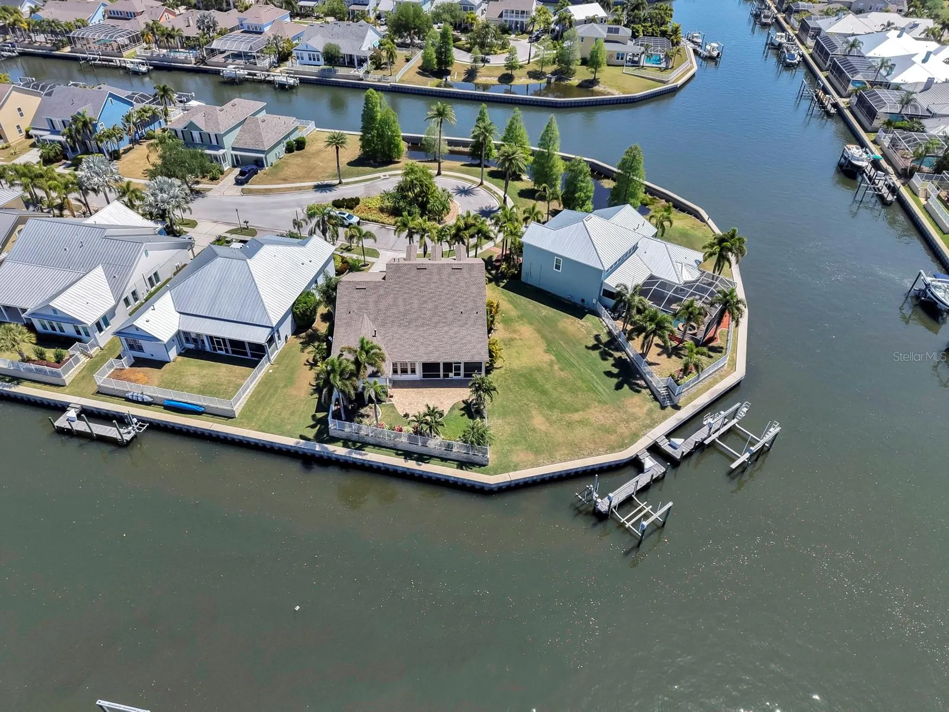 5704 Sea Trout Place Apollo Beach FL 33572
