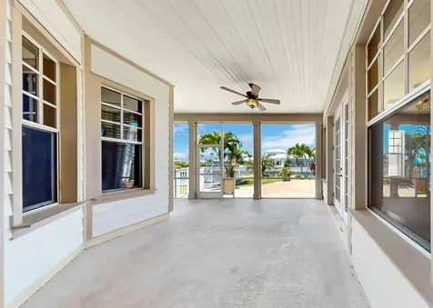 5704 Sea Trout Place Apollo Beach FL 33572
