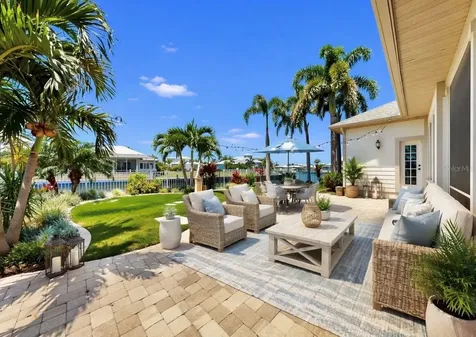 5704 Sea Trout Place Apollo Beach FL 33572