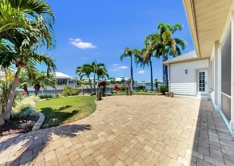 5704 Sea Trout Place Apollo Beach FL 33572