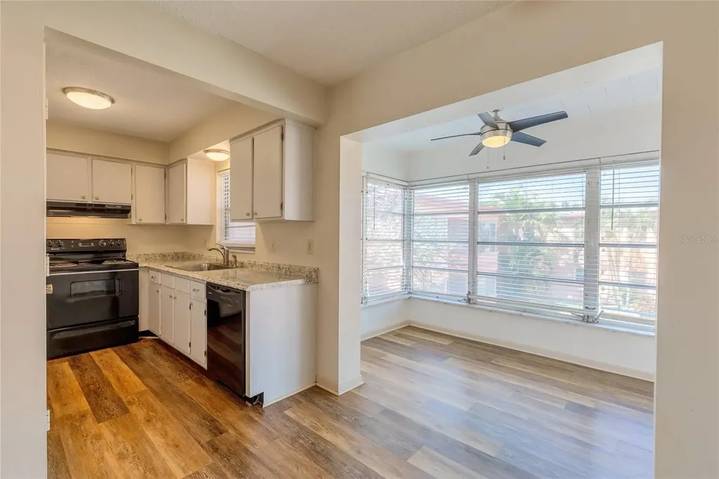 7011 Place De La Paix South Pasadena FL 33707