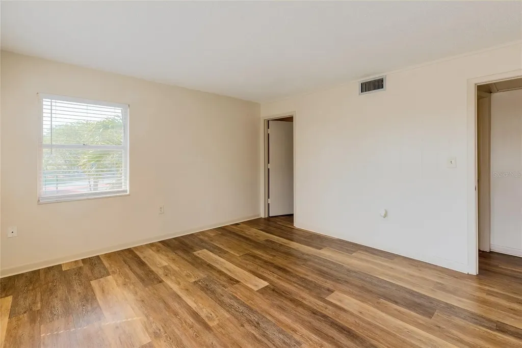 7011 Place De La Paix South Pasadena FL 33707