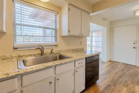 7011 Place De La Paix South Pasadena FL 33707