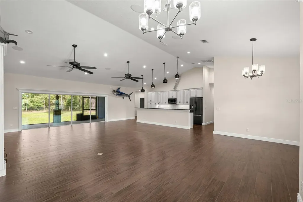 5927 NE 62nd Court Road Silver Springs FL 34488