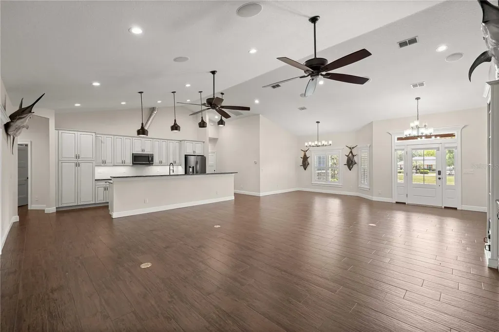 5927 NE 62nd Court Road Silver Springs FL 34488