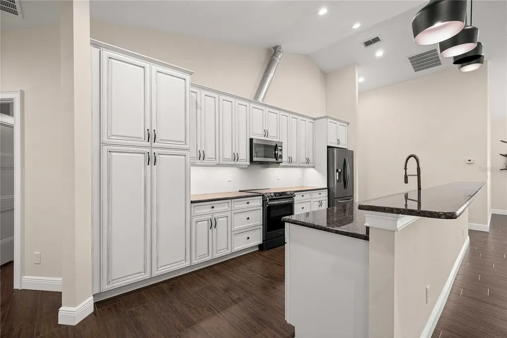 5927 NE 62nd Court Road Silver Springs FL 34488
