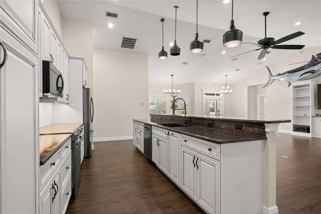 5927 NE 62nd Court Road Silver Springs FL 34488