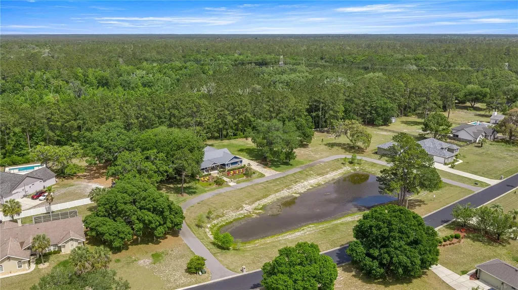 5927 NE 62nd Court Road Silver Springs FL 34488