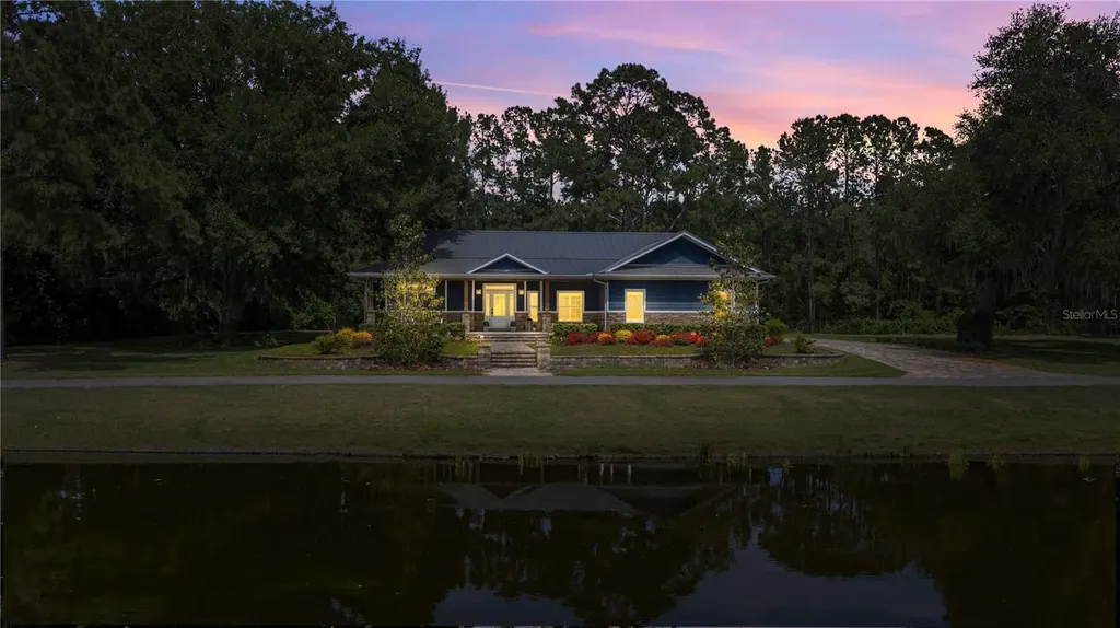 5927 NE 62nd Court Road Silver Springs FL 34488
