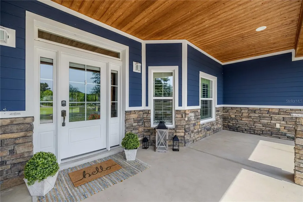5927 NE 62nd Court Road Silver Springs FL 34488