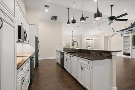 5927 NE 62nd Court Road Silver Springs FL 34488