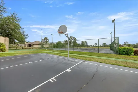 5927 NE 62nd Court Road Silver Springs FL 34488