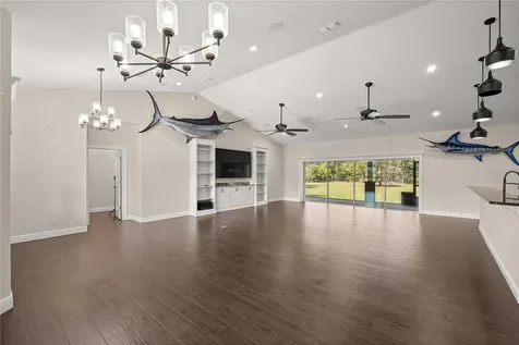 5927 NE 62nd Court Road Silver Springs FL 34488