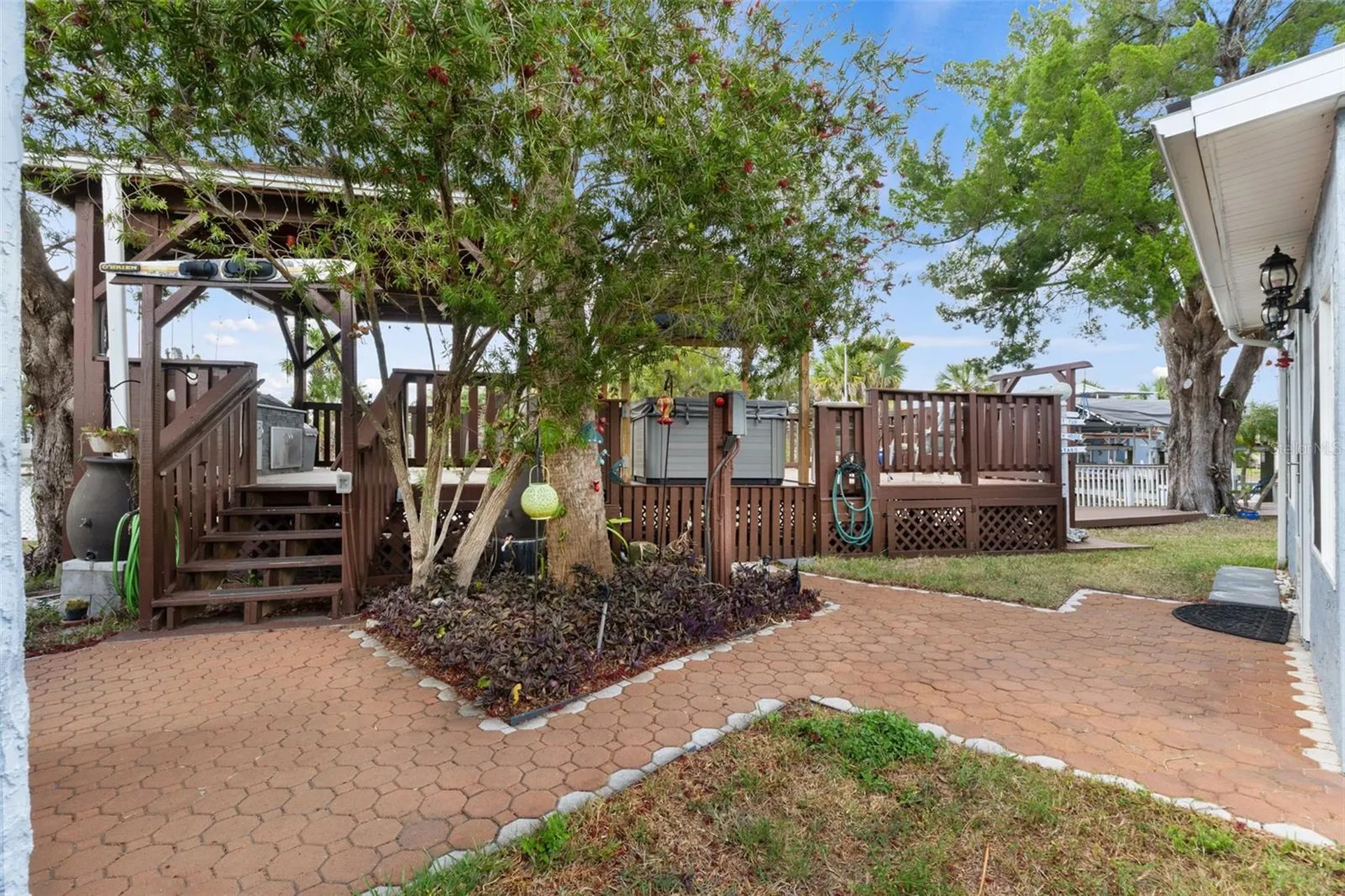 7235 Maryland Avenue Hudson FL 34667