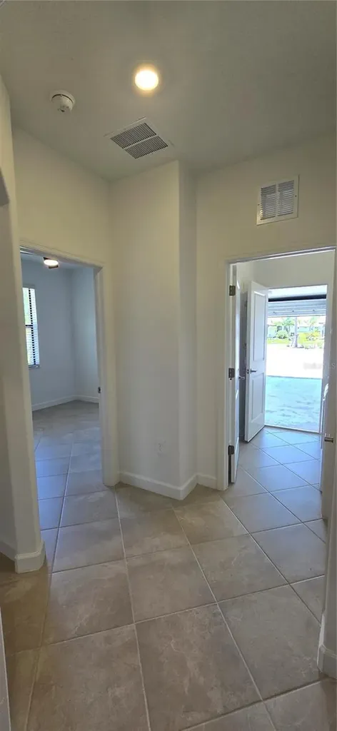 5307 Crystal Harbor Cove Bradenton FL 34211