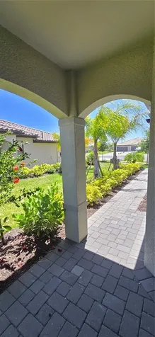 5307 Crystal Harbor Cove Bradenton FL 34211