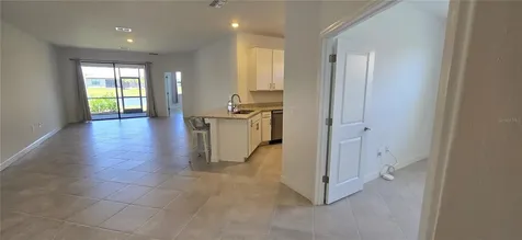 5307 Crystal Harbor Cove Bradenton FL 34211