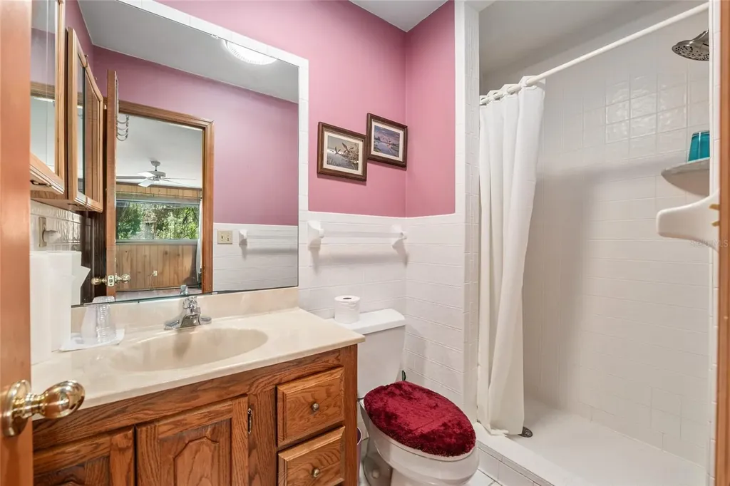 272 NE County Road 337 Trenton FL 32693