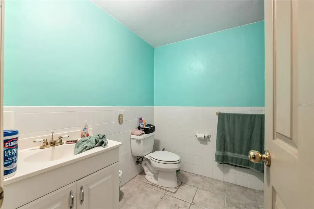 272 NE County Road 337 Trenton FL 32693