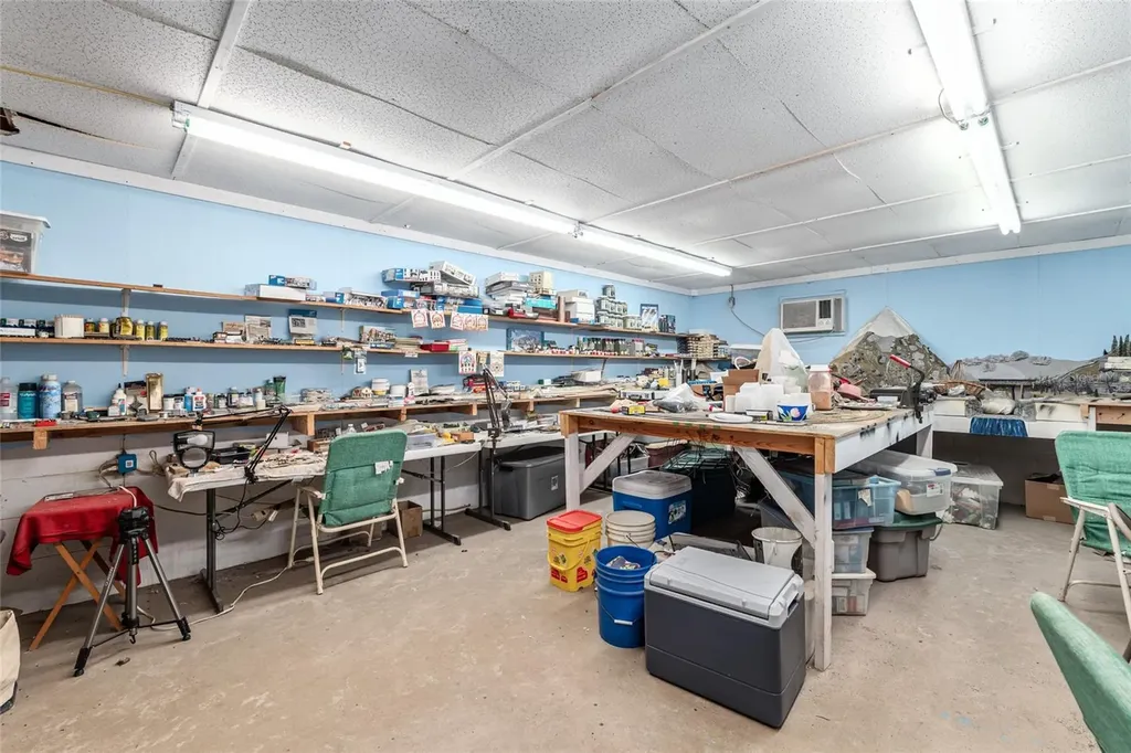 272 NE County Road 337 Trenton FL 32693