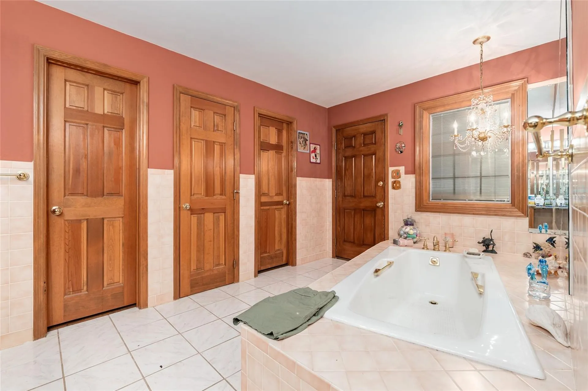 272 NE County Road 337 Trenton FL 32693