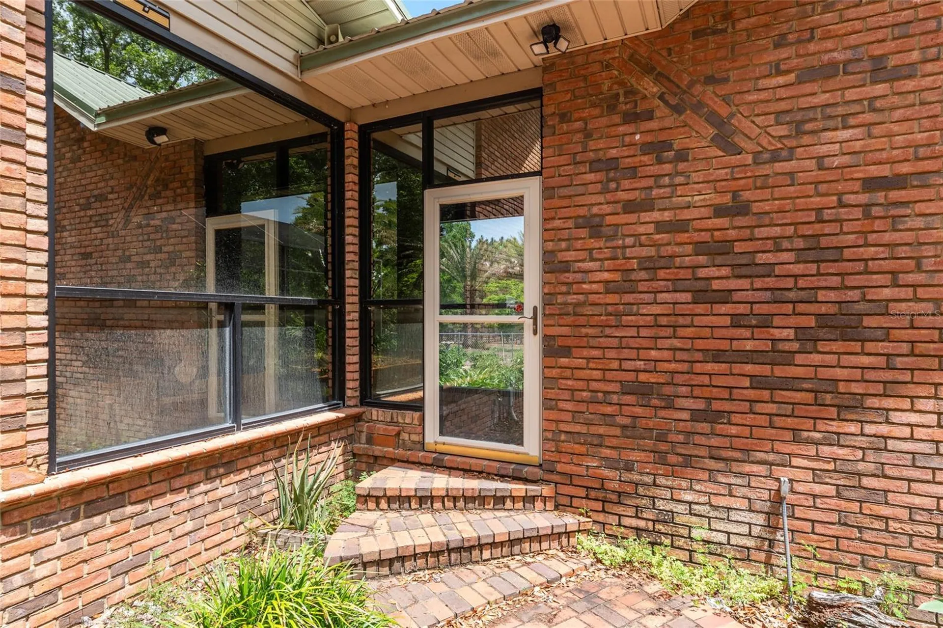 272 NE County Road 337 Trenton FL 32693