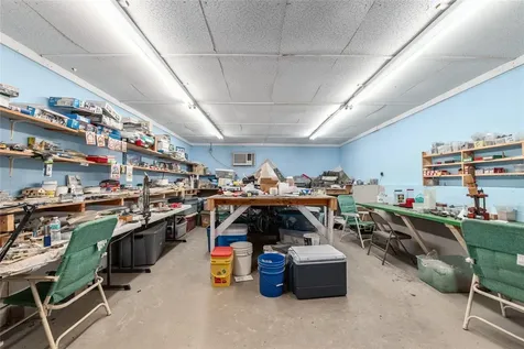 272 NE County Road 337 Trenton FL 32693
