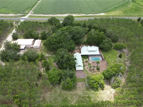 272 NE County Road 337 Trenton FL 32693