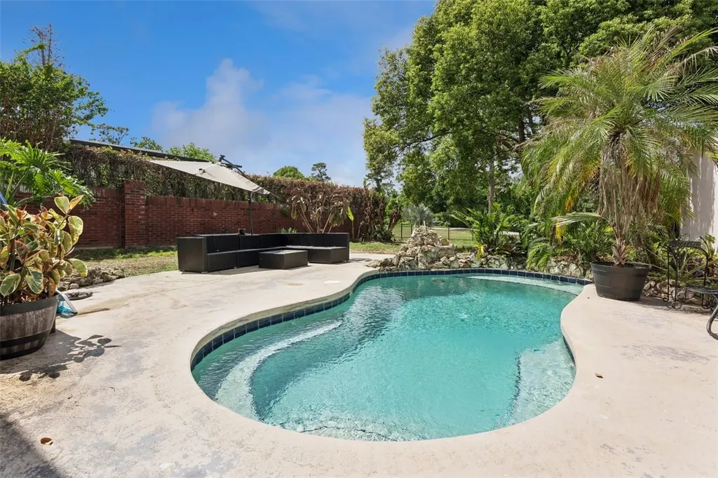 1200 Royal Oak Drive Winter Springs FL 32708