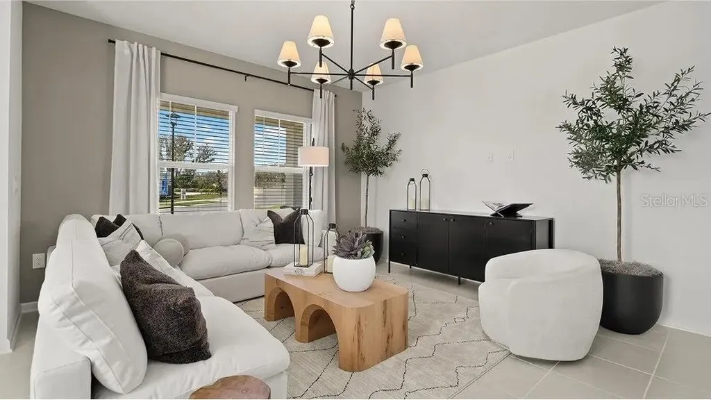 828 Aubey Lane Debary FL 32713