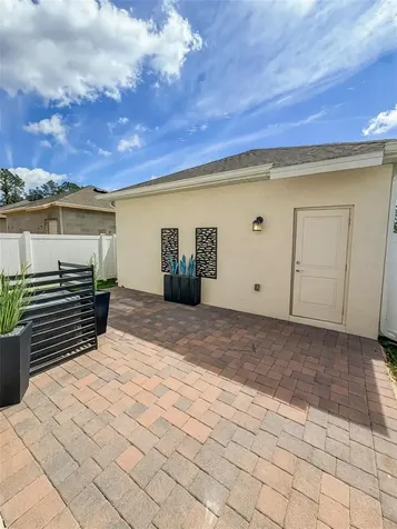 828 Aubey Lane Debary FL 32713